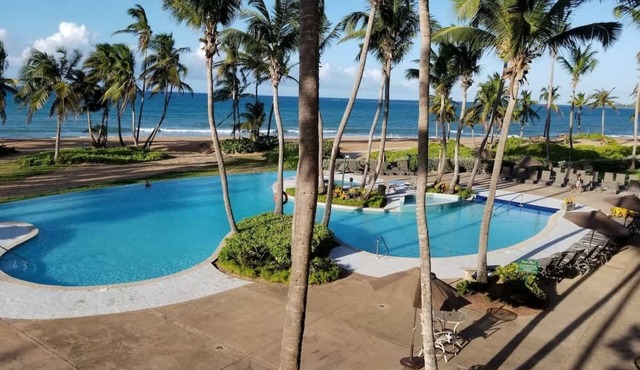 Beachfront Luxury 2BR Villa-Villa Celeste, Rio Mar
