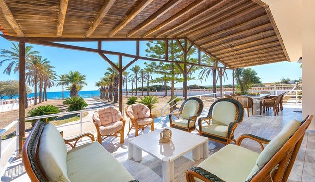Beachfront Luxury Rhodes Villa | 5 bedrooms sleeps 14 | Villa Maria | Kiotari
