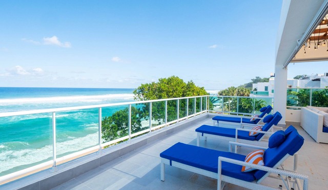 Beachfront Luxury Penthouse 2 Levels 4BR/3BA Pools + Ocean Views
