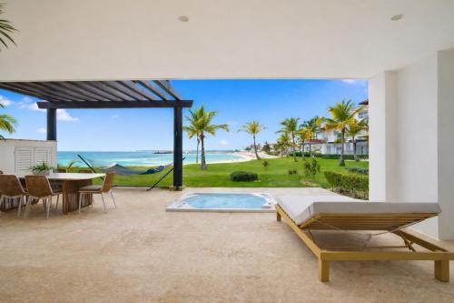 Beachfront Luxury Punta Palmera at Cap Cana Marina