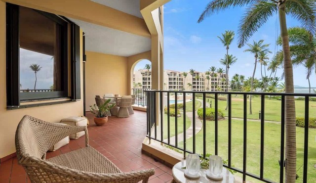 Beachfront Paradise | 2BR Crescent Beach | Seaside