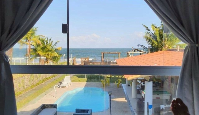 Beachfront paradise with 13 bedrooms