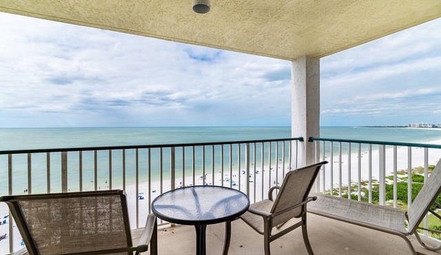 Beachfront Penthouse at the Apollo! Best Views on Marco Island!