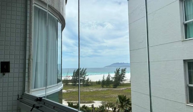 Beachfront property on Praia do Forte – High Standard