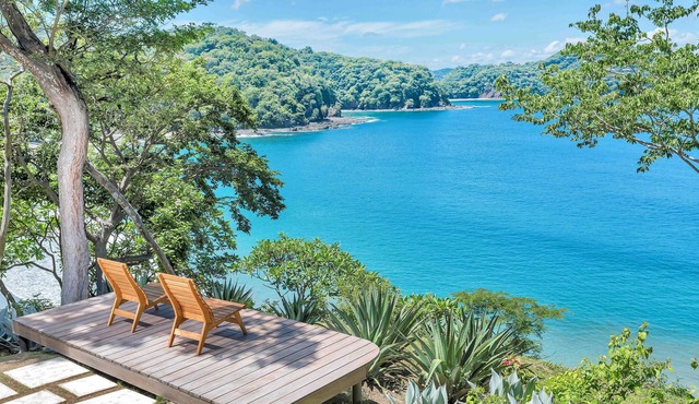 Beachfront- Stairs direct to Prieta beach, Expansive Ocean Views | Ultra Private