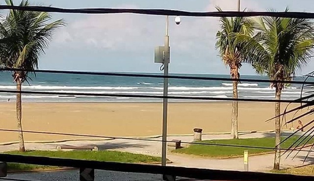 Beachfront Studio - Praia Grande - Vila Mirim