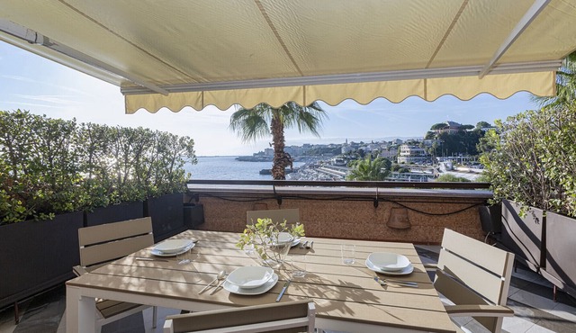 Beachfront Studio with Terrace by Wonderful Italy