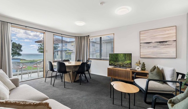 Beachfront townhouse in Mt Maunganui