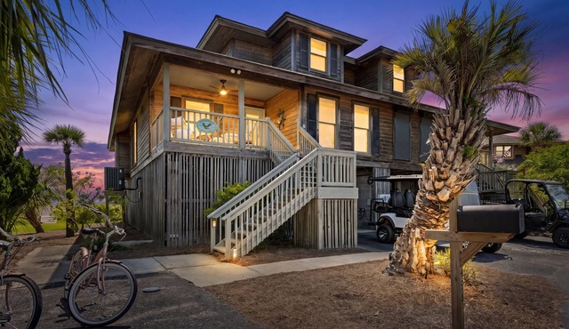 Beachfront + Marsh Views Sleeps 10 ~ Harbor Island Getaway 4 BR/3 Full Bath
