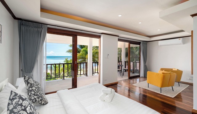 Beachfront Villa- 5 Bedrooms. Lamai Area. Private Pool. Housekeeper Provided.