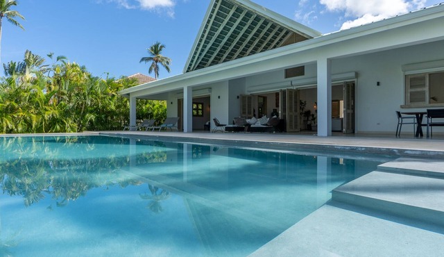 Beachfront villa at Coson beach