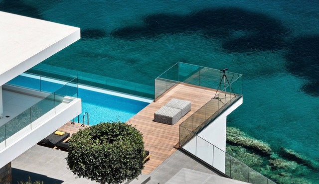 Beachfront Villa in Crete - Epavli Luxury Villa