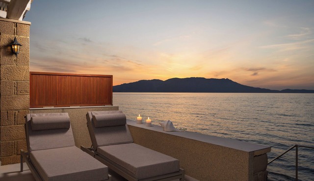 Beachfront Villa Kochily Only 10 Metres From The Sea