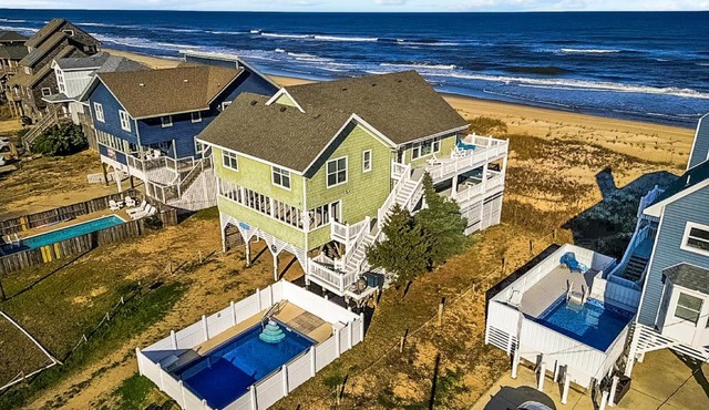 Beachfront Villa Royale OBX