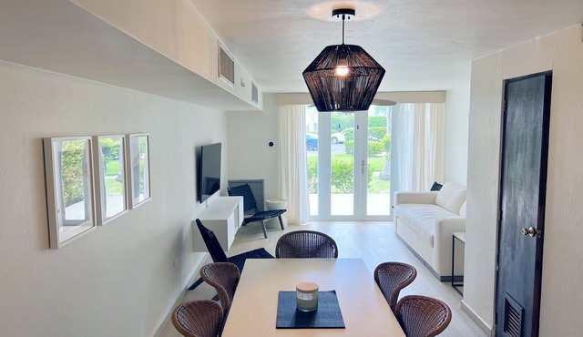 Beachfront Villa Serenity - your luxury beach escape!