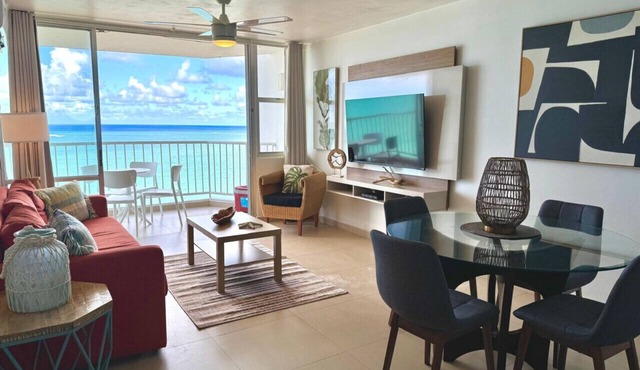 Beachfront W/D King Bed Isla Verde Walk 2 Eat