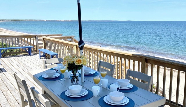 BEACHFRONT with Amazing Water Views