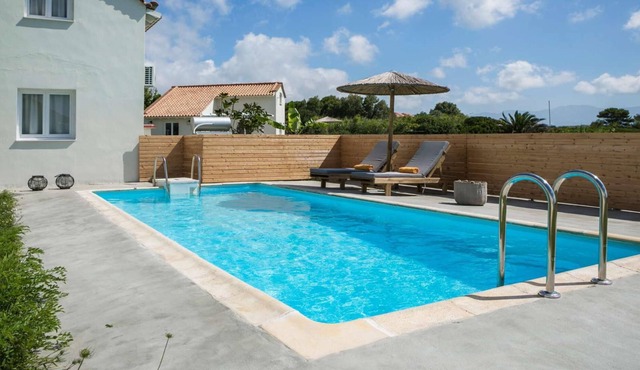 Beachfront "zen" like villa
