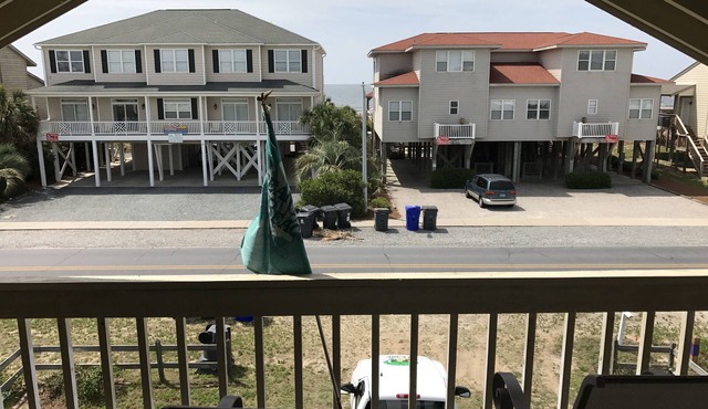 Beachhaven Delightful Beach Cottage One Row Back Reno'd Baths & All Carpet Gone!