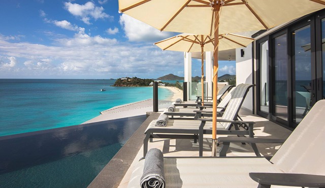 Beachside 4BR Villa | Kitchen & Sea Views | Antigua