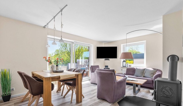 "Beachside Bliss: Discover Comfort and Relaxation at Ferienwohnung Luv!"