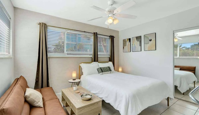 Beachside Bliss: Hollywood Studio