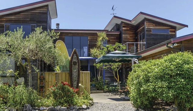 Beachside Vacation Retreat near Hawke's Bay in Napier, North Island