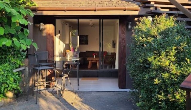 Beachview Boutique Garden Suite