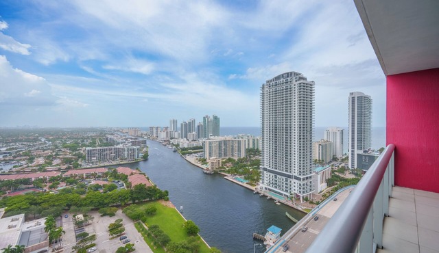 Beachwalk Condo Amazing 31 Floor 2 Bedroom 2 Bath