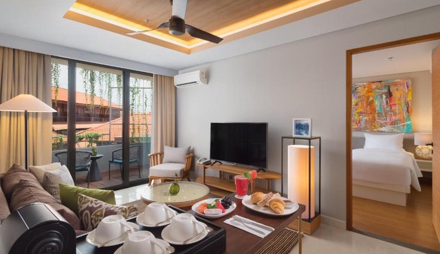 Beachwalk Residence