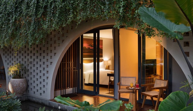 Beachwalk Residence
