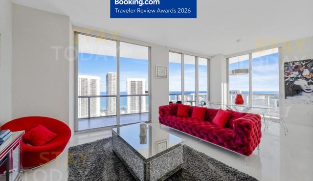 BeachWalk Resort PH - DREAM-SKY MANSION 3DBR and 3BA LUXURY PENTHOUSE - 25 min to FIFA!