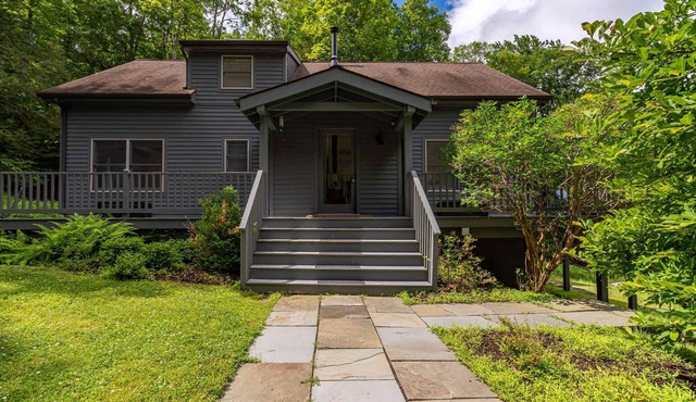 Bear Hollow - 10 mins to Kingston *Monthly Rates*