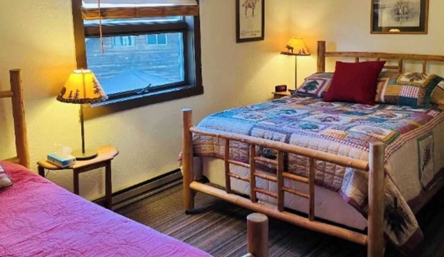 Beatiful, Cozy and Quaint Room