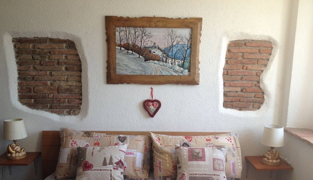 Beautiful Studio "SoleLuna" with garden and views of the Dolomites