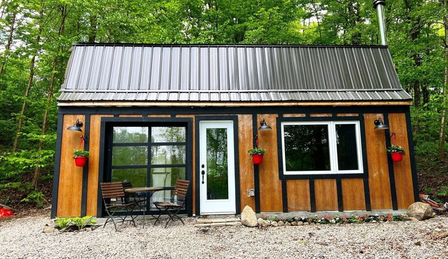 Beautiful 1-bedroom Cottage on Shawanaga Lake
