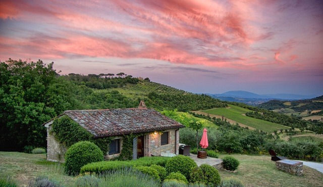 Beautiful 16th Century Stone Cottages to Rent
