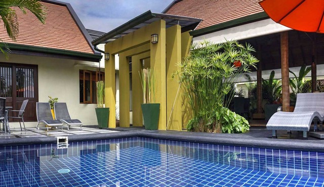 Beautiful 2 Bed Tropical Villa with Pool, wrap around Lotus Pond, Free Transfers