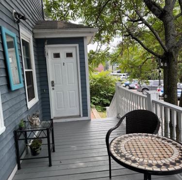 Beautiful 2-Bedroom, 2-Bath Townhouse