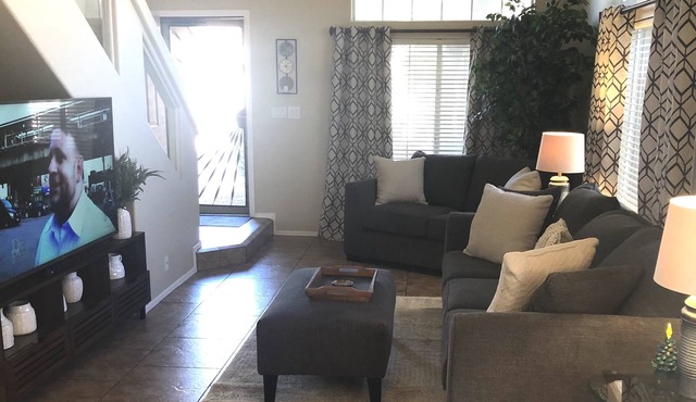Beautiful 2 BR Plus Loft, Attached 2 Car Garage, Recently Updated!