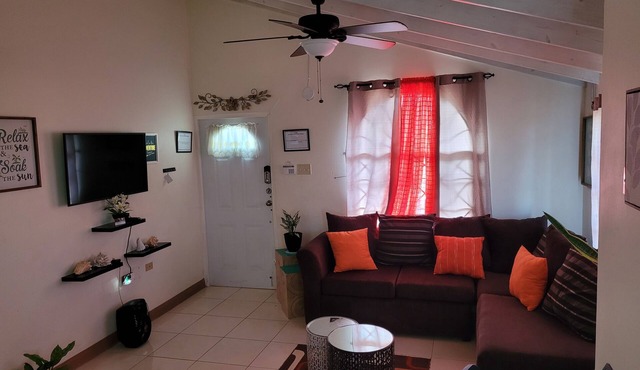 beautiful 2B/2B is located in a gated community in Coral Springs Vallage.