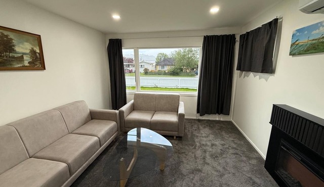 Beautiful 3-bedroom house in Upper Hutt Central