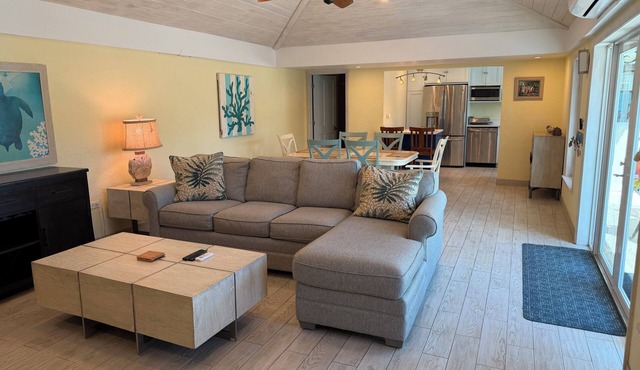 Beautiful 3BR/4BA villa footsteps from beach