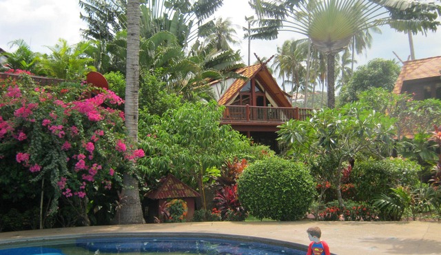 Beautiful 4 Bed Thai Style Villa ideal for all the family