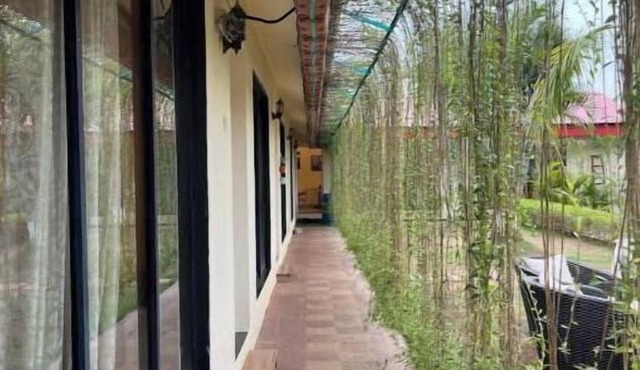 Beautiful 4 bed villa with 25 mtr pool in Karjat