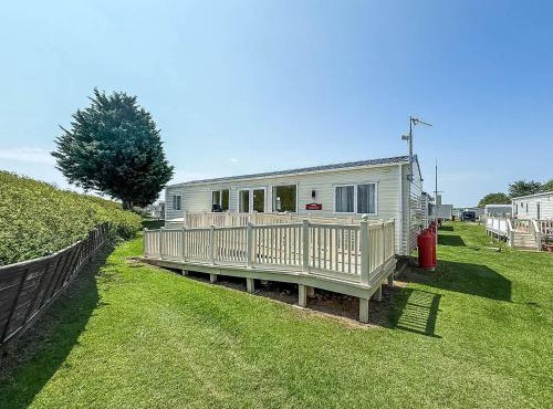 Beautiful 8 Berth Caravan At Heacham Beach In Norfolk Ref 21056C