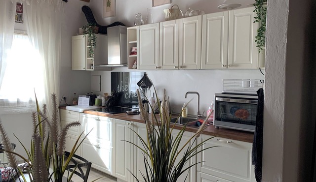 Beautiful air-conditioned apartment a few meters from the center and tram stop.
