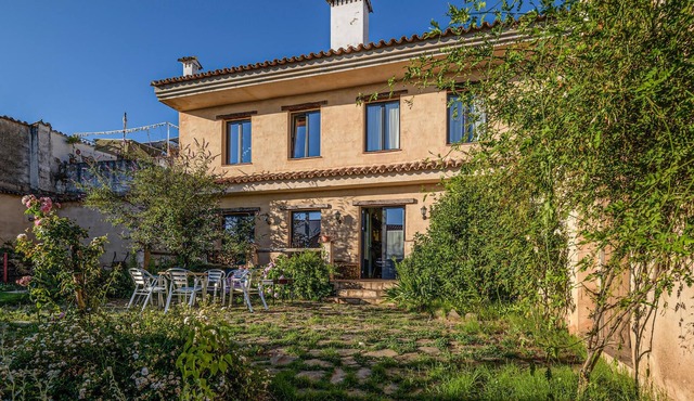Beautiful and charming vacation home with lots of flair in Cortelazor.