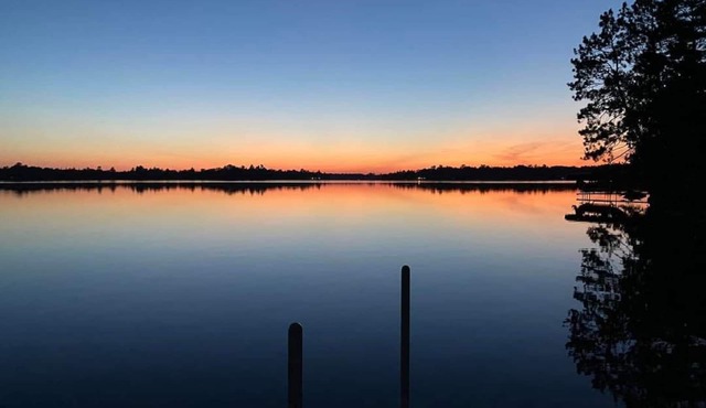 Beautiful And Private Lake Home On Birch Lake