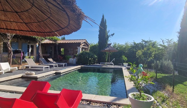 Beautiful and spacious property with pool, garden and trees